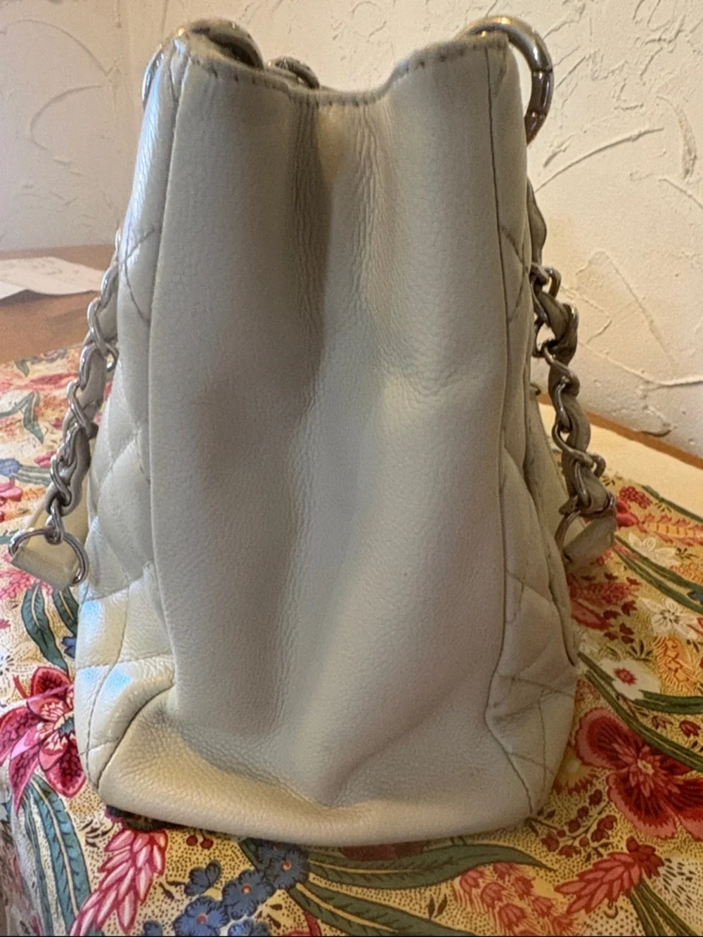 Chanel GST-shopper tote bag.  Condition-very good-excell.  Off white, silv hardw